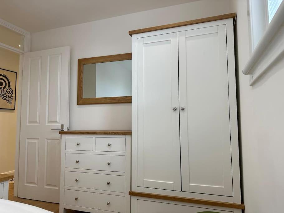 Stylish, Smart & Fun 4 Bed Home 伦敦 外观 照片