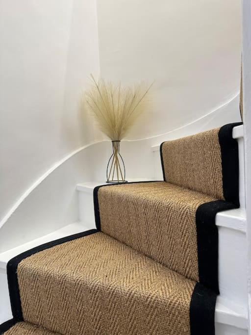 Stylish, Smart & Fun 4 Bed Home 伦敦 外观 照片